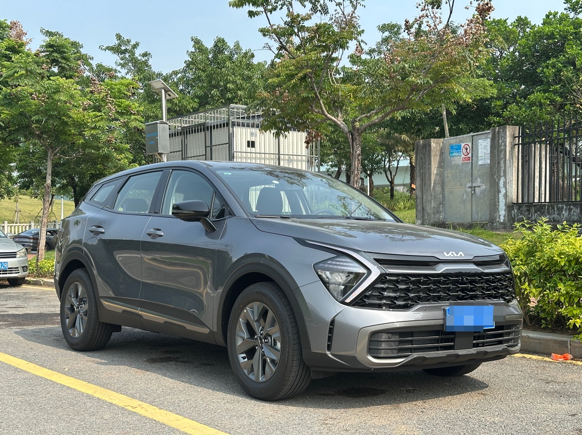 Kia Sportage 2025 car image #3