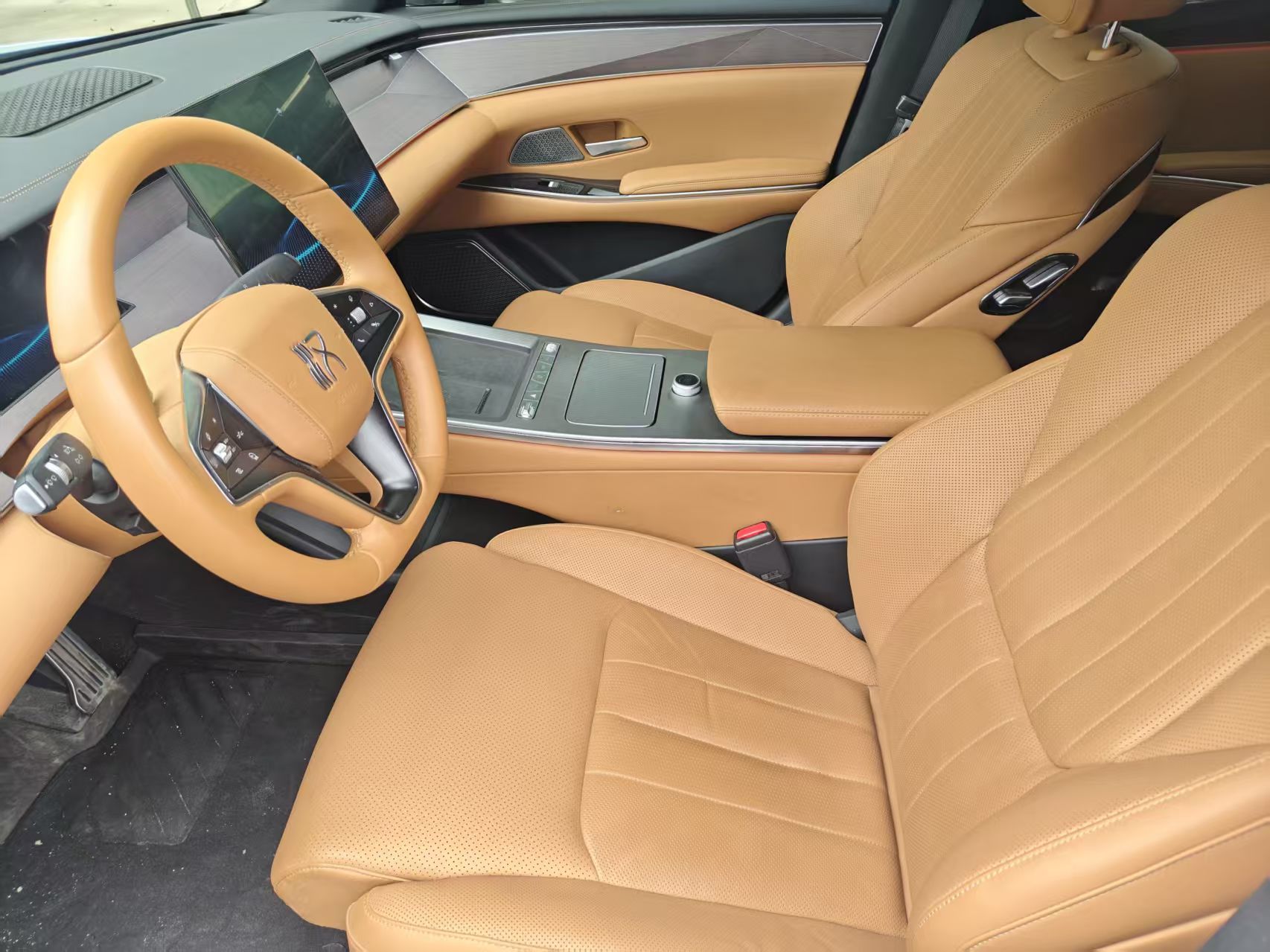 BYD HanL 2025 #5 BYD HanL 2025 صورة سيارة #5