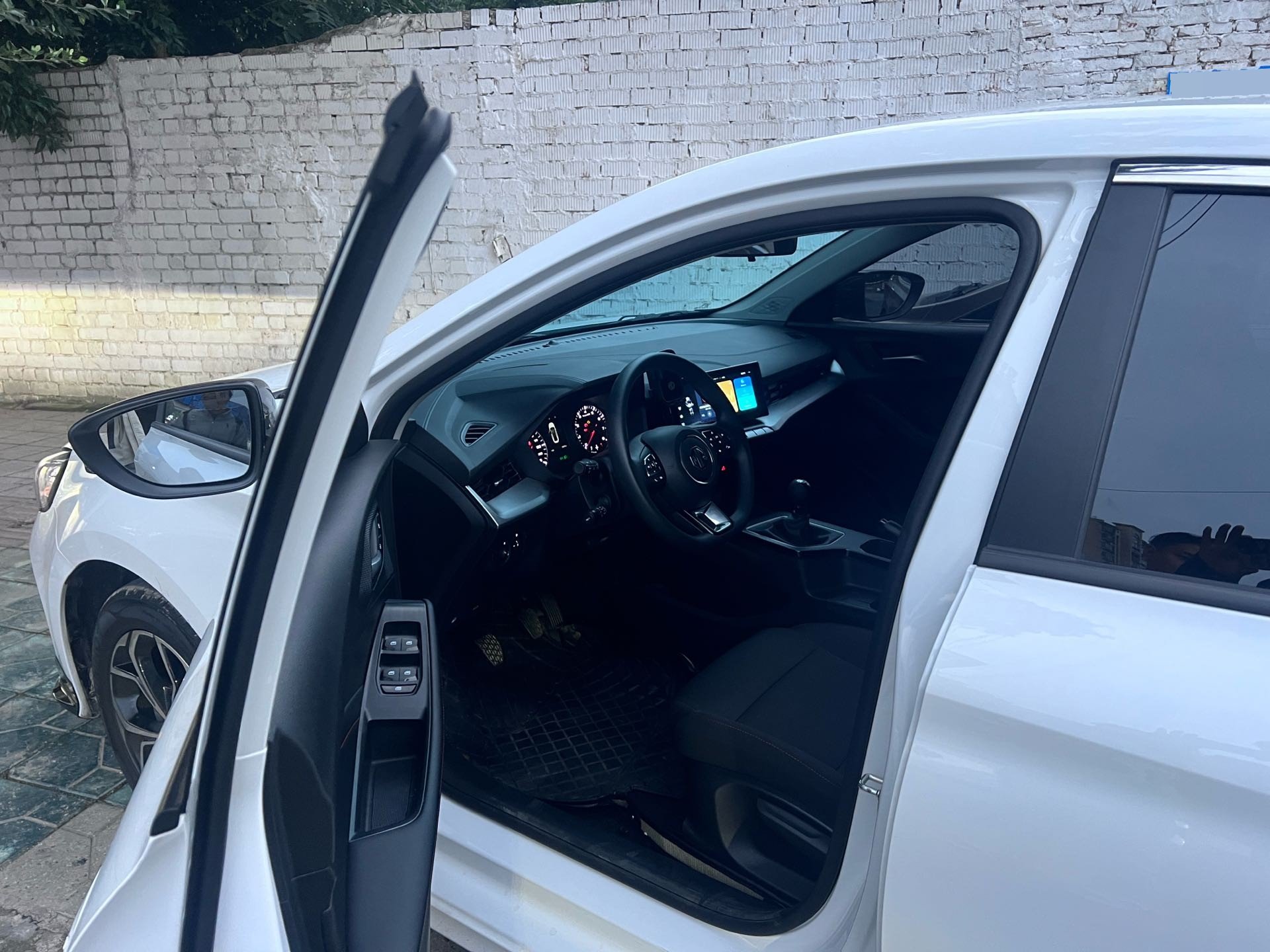 MG 5 2024 #6 MG 5 2024 image de voiture #6