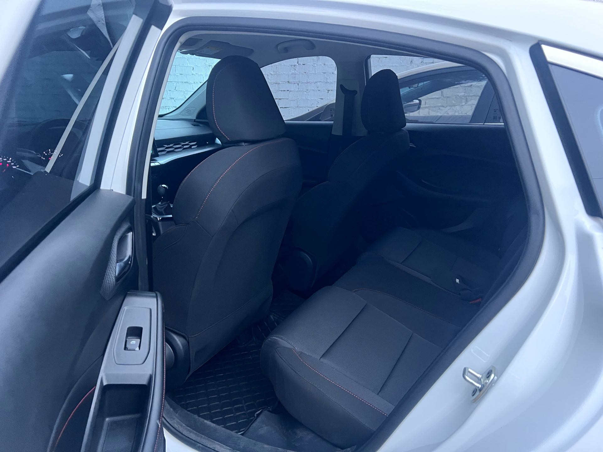 MG 5 2024 #7 MG 5 2024 image de voiture #7