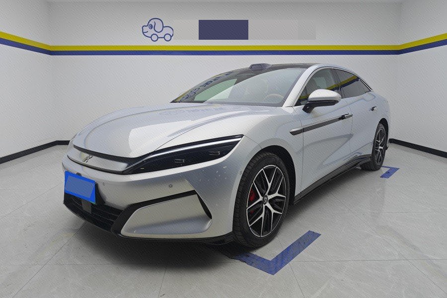 BYD HanL 2025 BYD HanL 2025 صورة سيارة