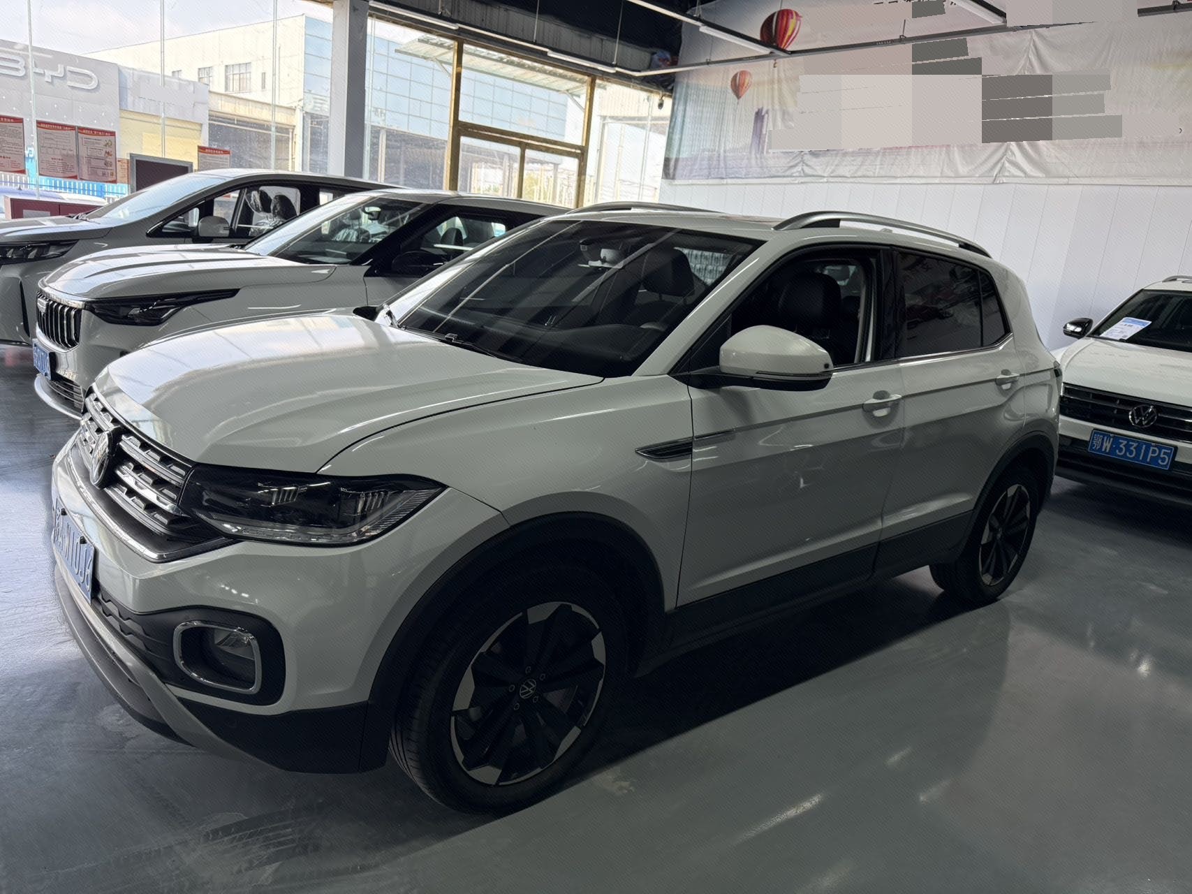 2024 2024 imagen de coche