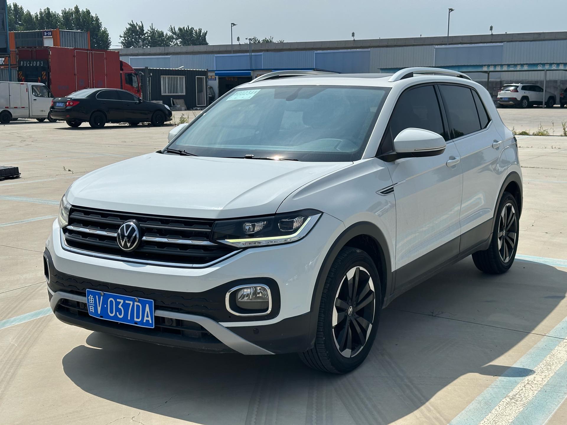 Volkswagen Tacqua 2022 Volkswagen Tacqua 2022 car image