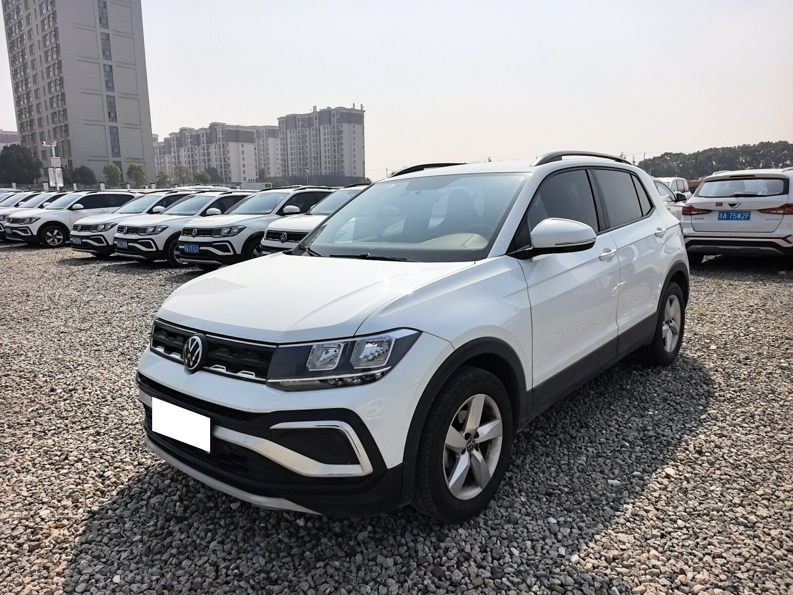Volkswagen T-Cross 2023 Volkswagen T-Cross 2023 car image