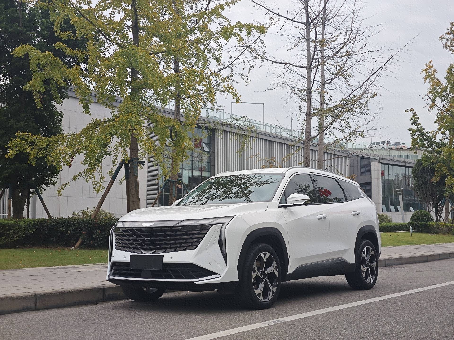 GEELY Boyue L 2023 GEELY Boyue L 2023 car image