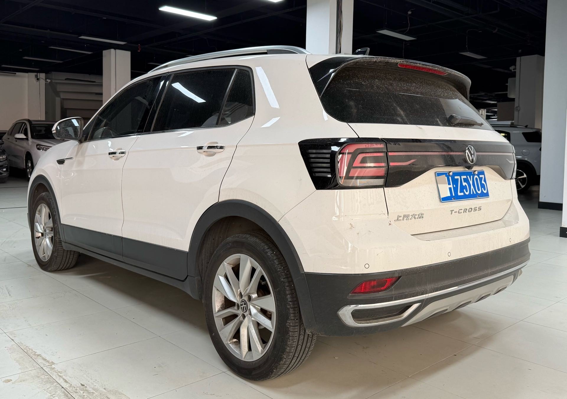 Volkswagen T-Cross 2023 #10 Volkswagen T-Cross 2023 car image #10