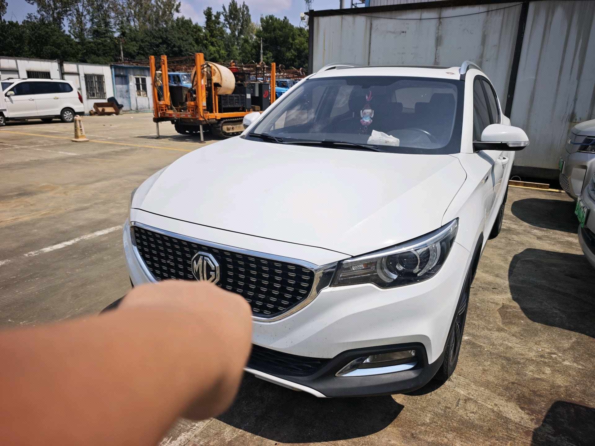 MG ZS 2018 MG ZS 2018 car image