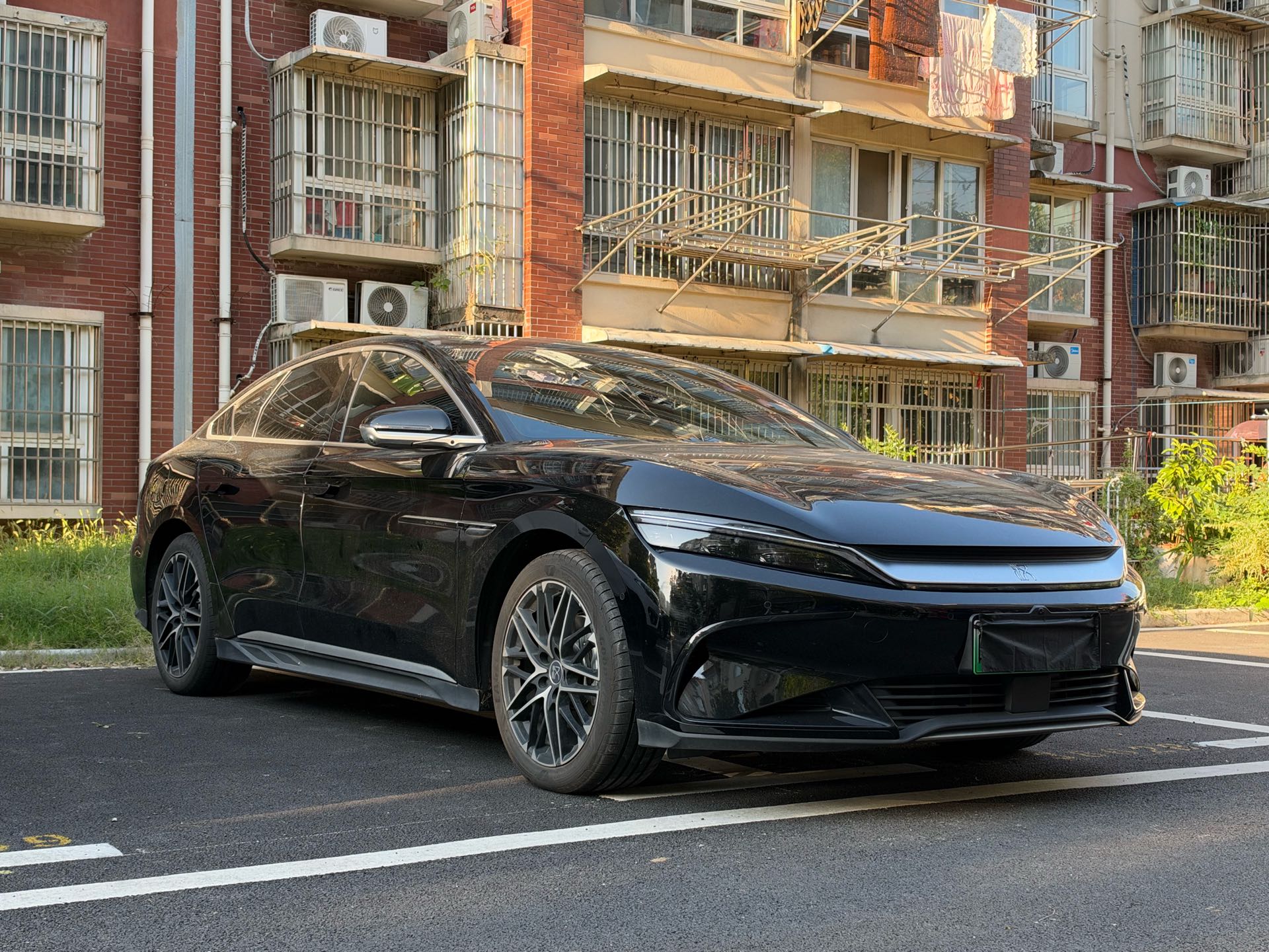 BYD Han 2025 #3 BYD Han 2025 изображение автомобиля #3