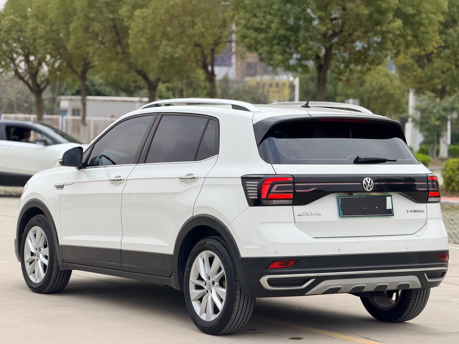 Volkswagen T-Cross 2020 #4 Volkswagen T-Cross 2020 car image #4