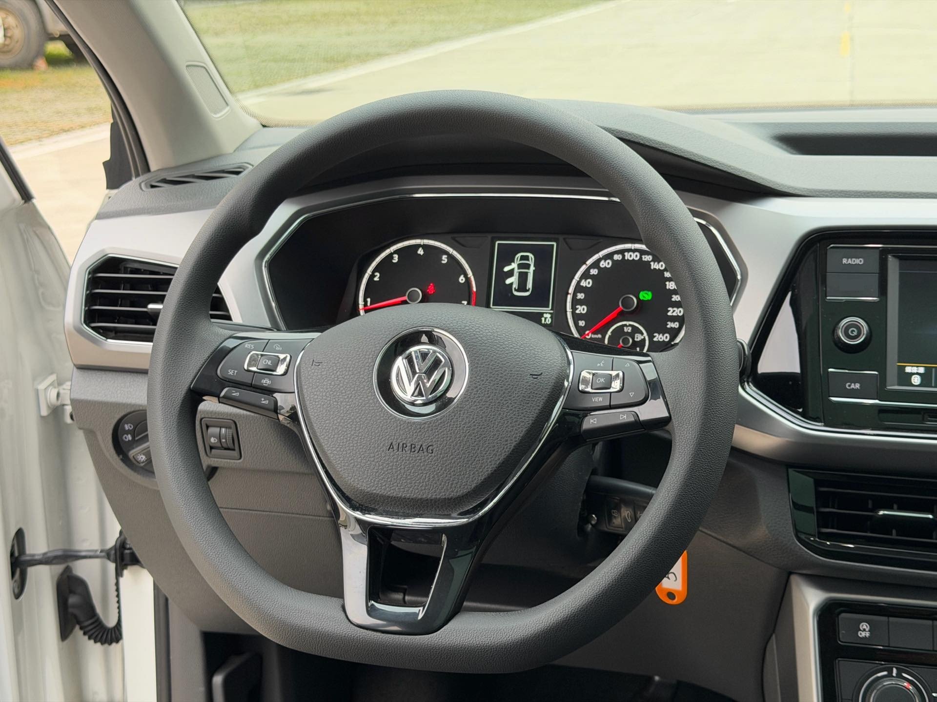 Volkswagen T-Cross 2020 #12 Volkswagen T-Cross 2020 car image #12