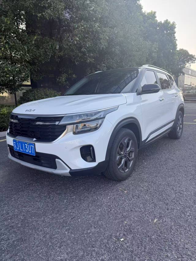 Kia Seltos 2023 Kia Seltos 2023 car image
