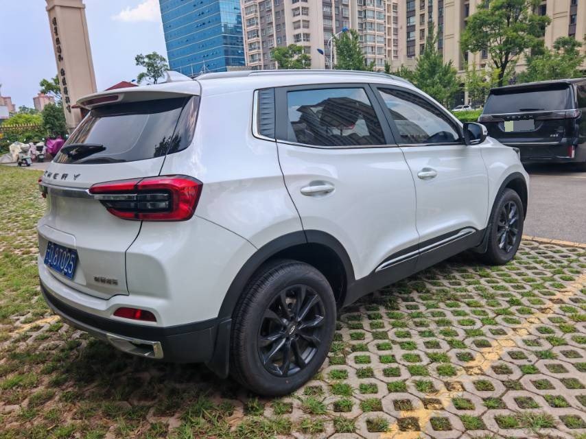 Chery Tiggo 5x 2025 imagen de coche #5