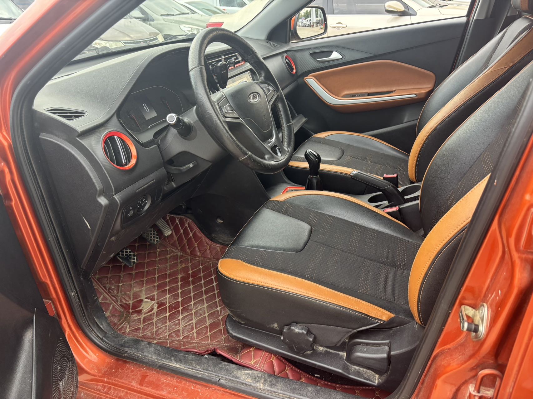 Chery Tiggo 3x 2017 car image #2