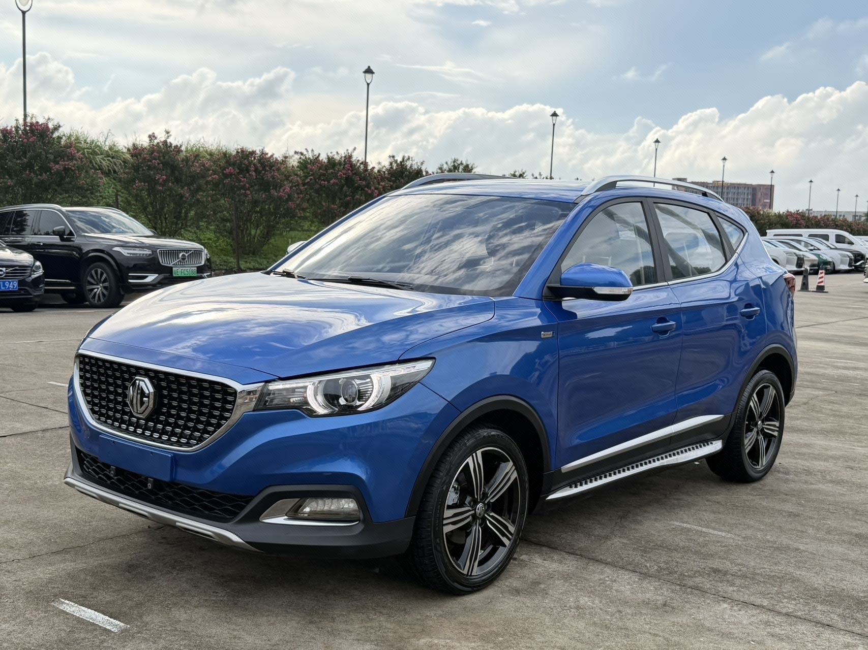 MG ZS 2018 car image 