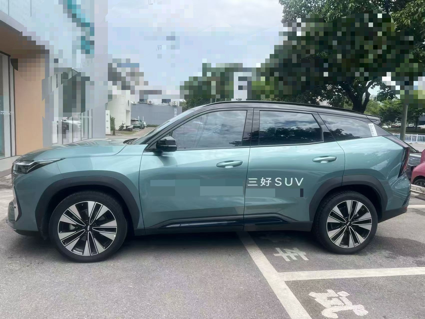 GEELY Boyue L 2026 #2 GEELY Boyue L 2026 car image #2