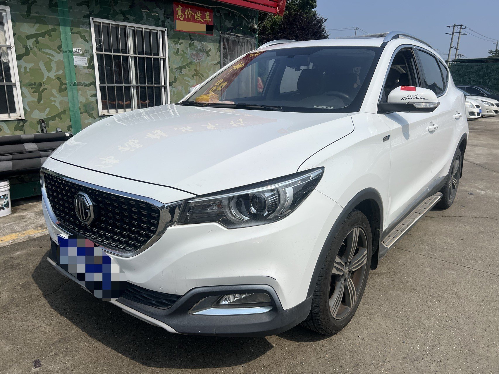 MG ZS 2019 immagine di auto 