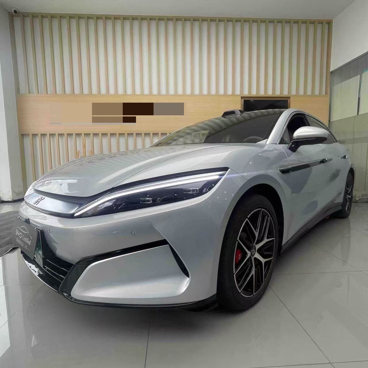 BYD HanL 2025 BYD HanL 2025 car image