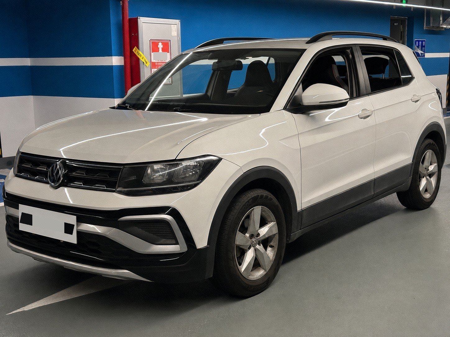 Volkswagen T-Cross 2020 Volkswagen T-Cross 2020 car image