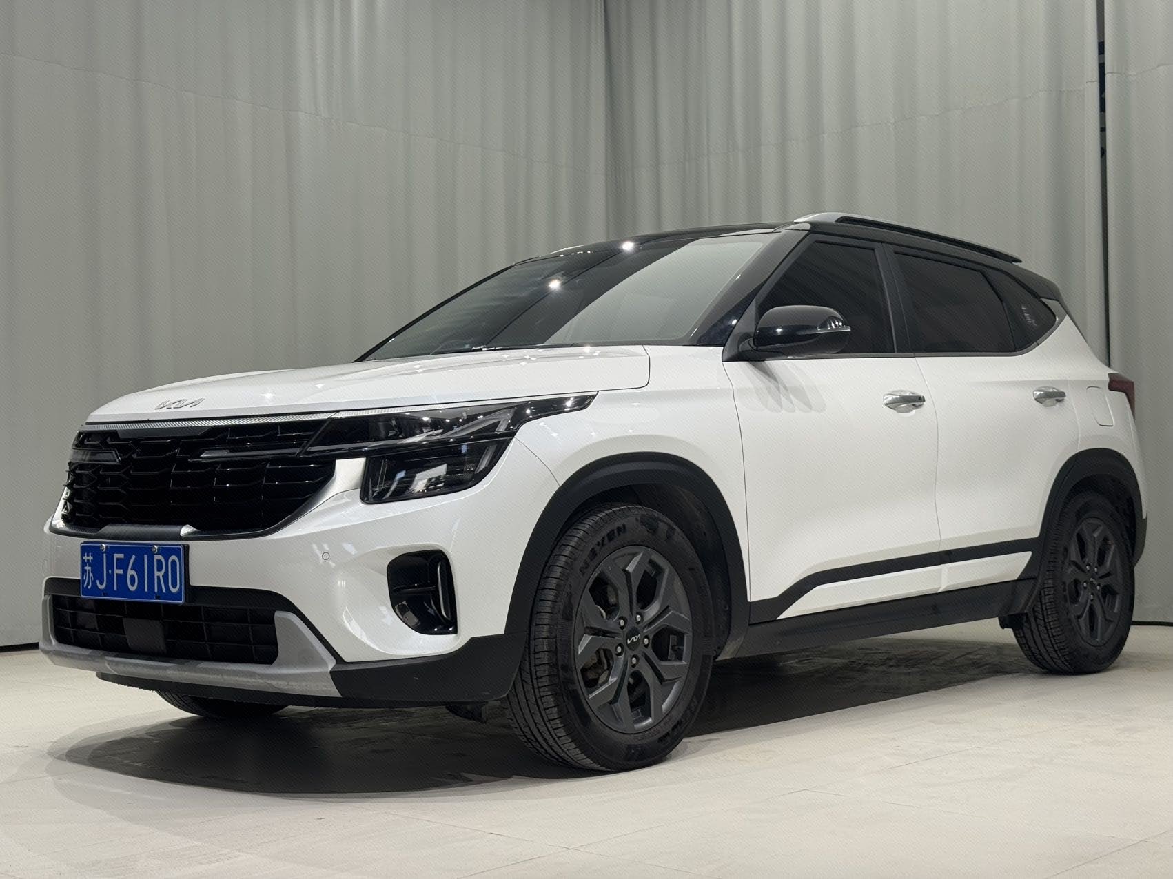 Kia Seltos 2023 Kia Seltos 2023 car image