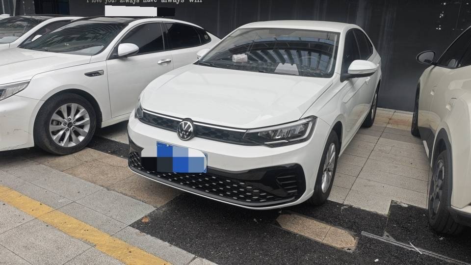 Volkswagen Lavida 2025 car image 