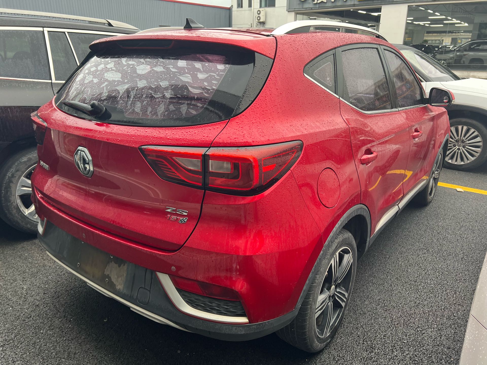 MG ZS 2017 #5 MG ZS 2017 car image #5
