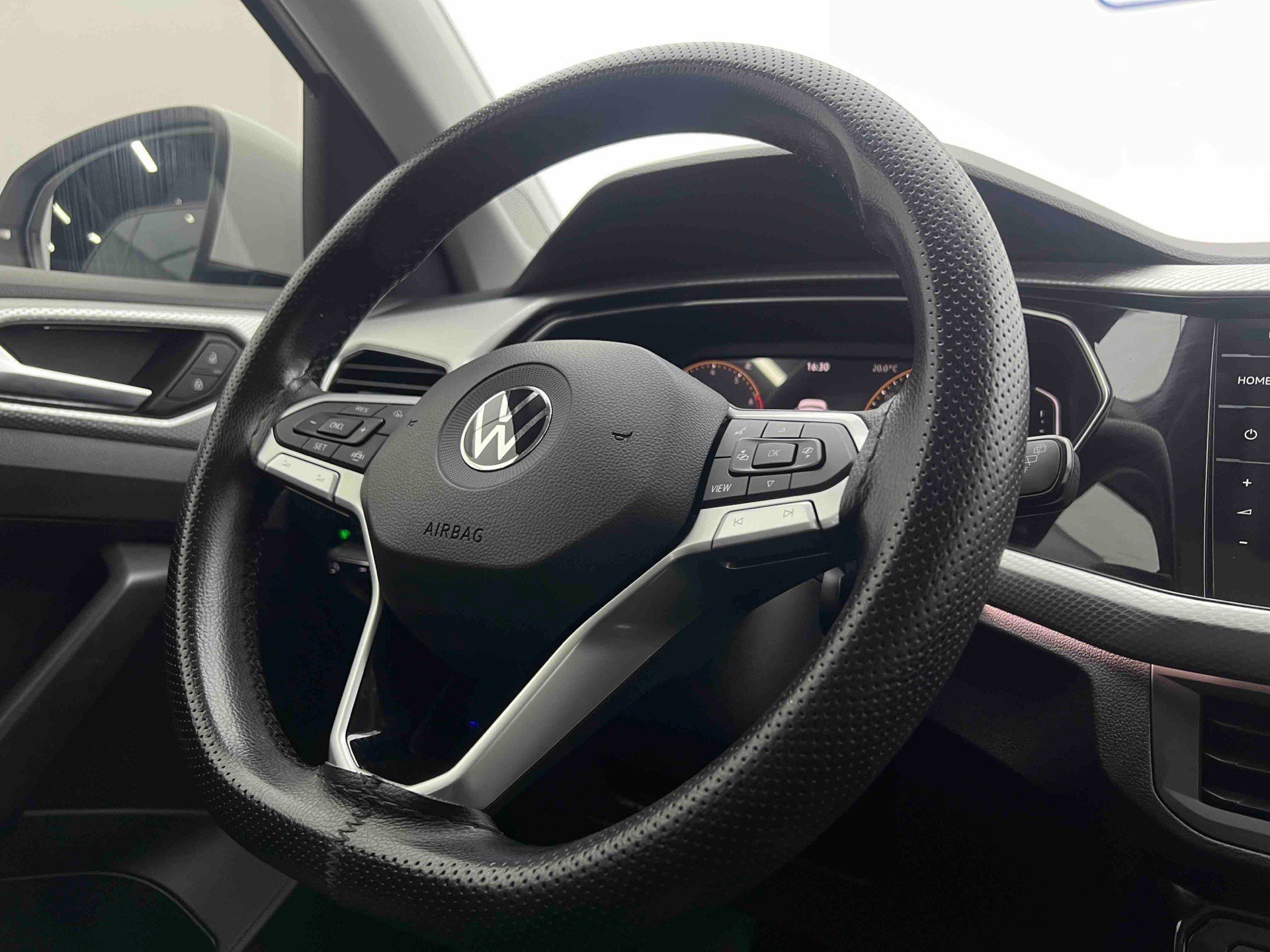 Volkswagen Tacqua 2023 #11 Volkswagen Tacqua 2023 car image #11