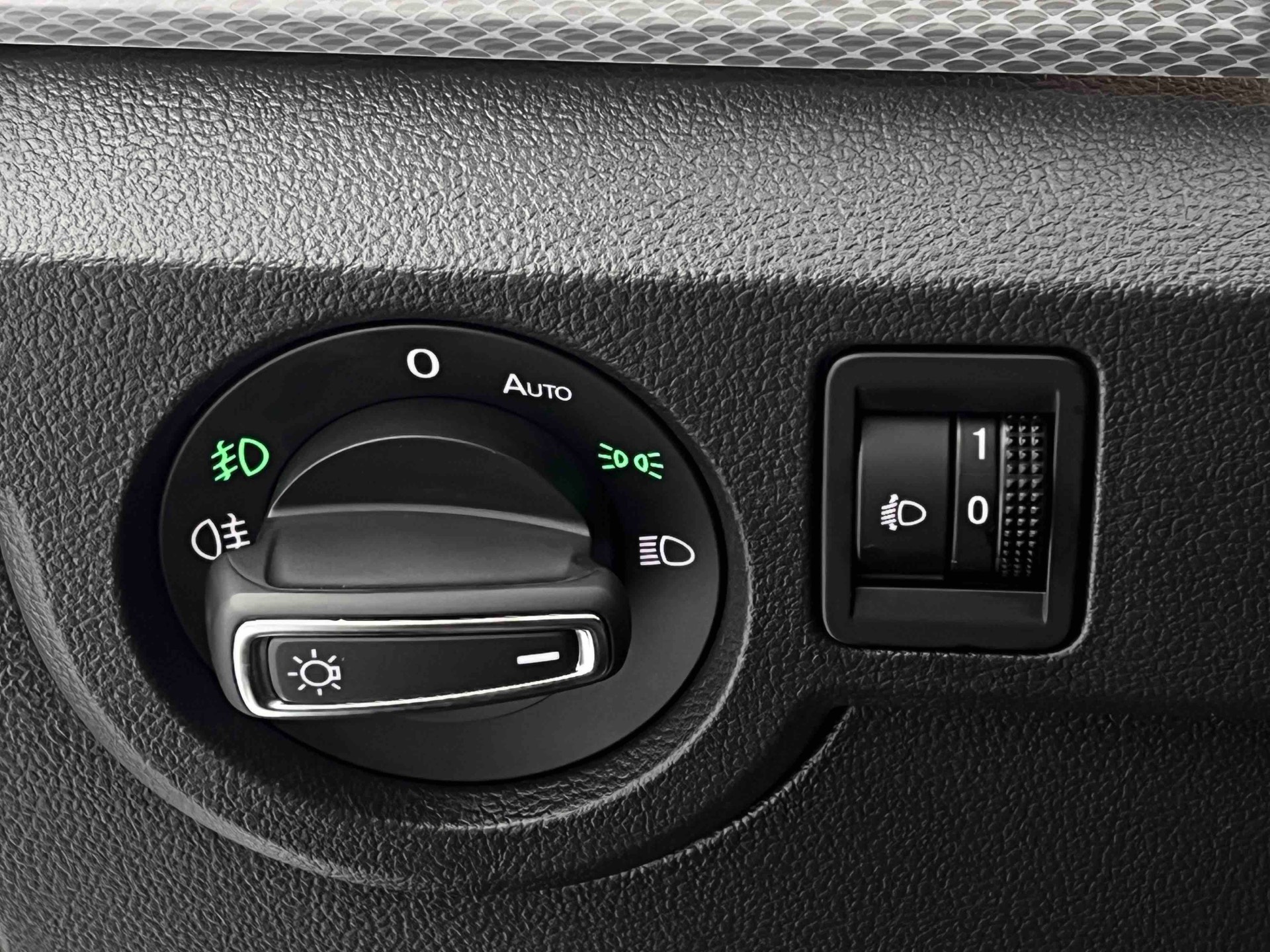 Volkswagen Tacqua 2023 #12 Volkswagen Tacqua 2023 car image #12
