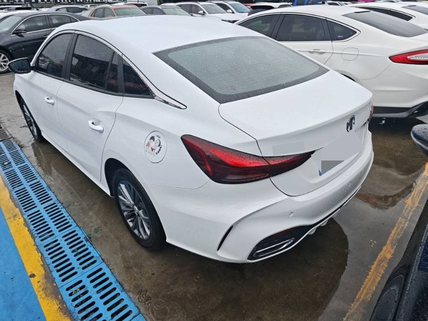 MG 5 2024 изображение автомобиля #5