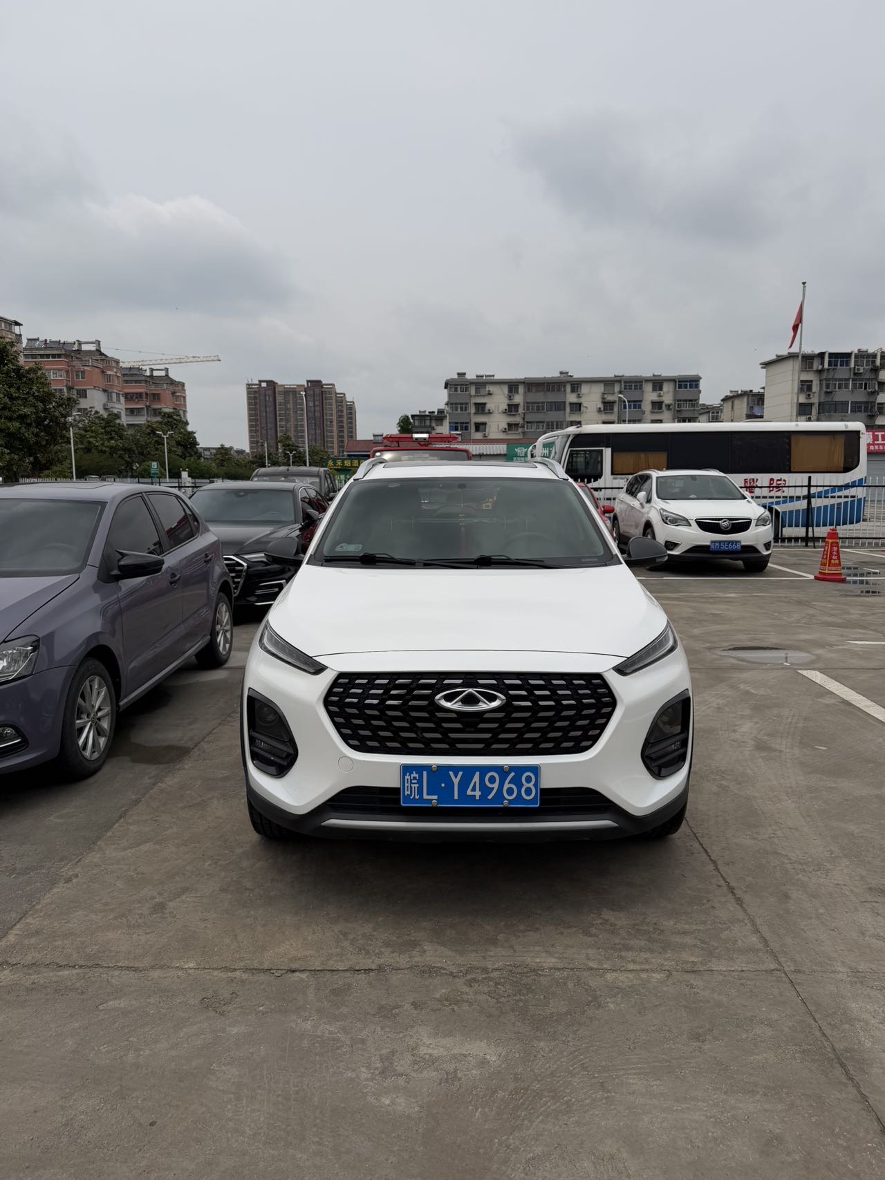 Chery Tiggo 3x 2023 imagen de coche #2