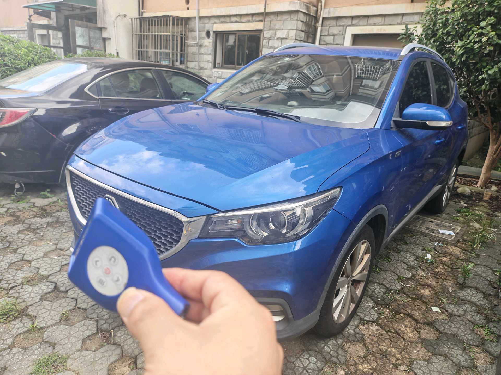 MG ZS 2017 MG ZS 2017 car image