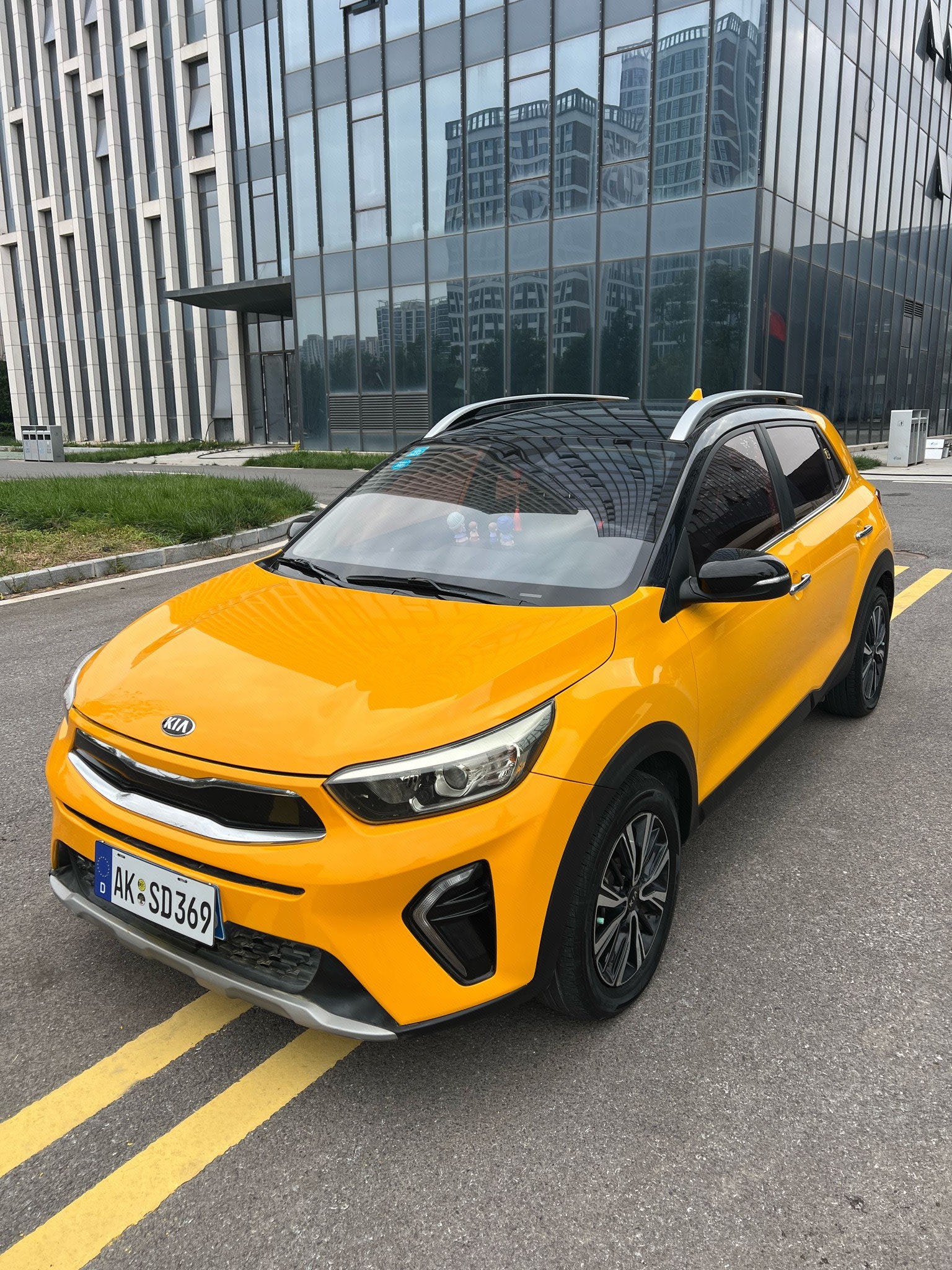 Kia KX1 2019 Kia KX1 2019 car image