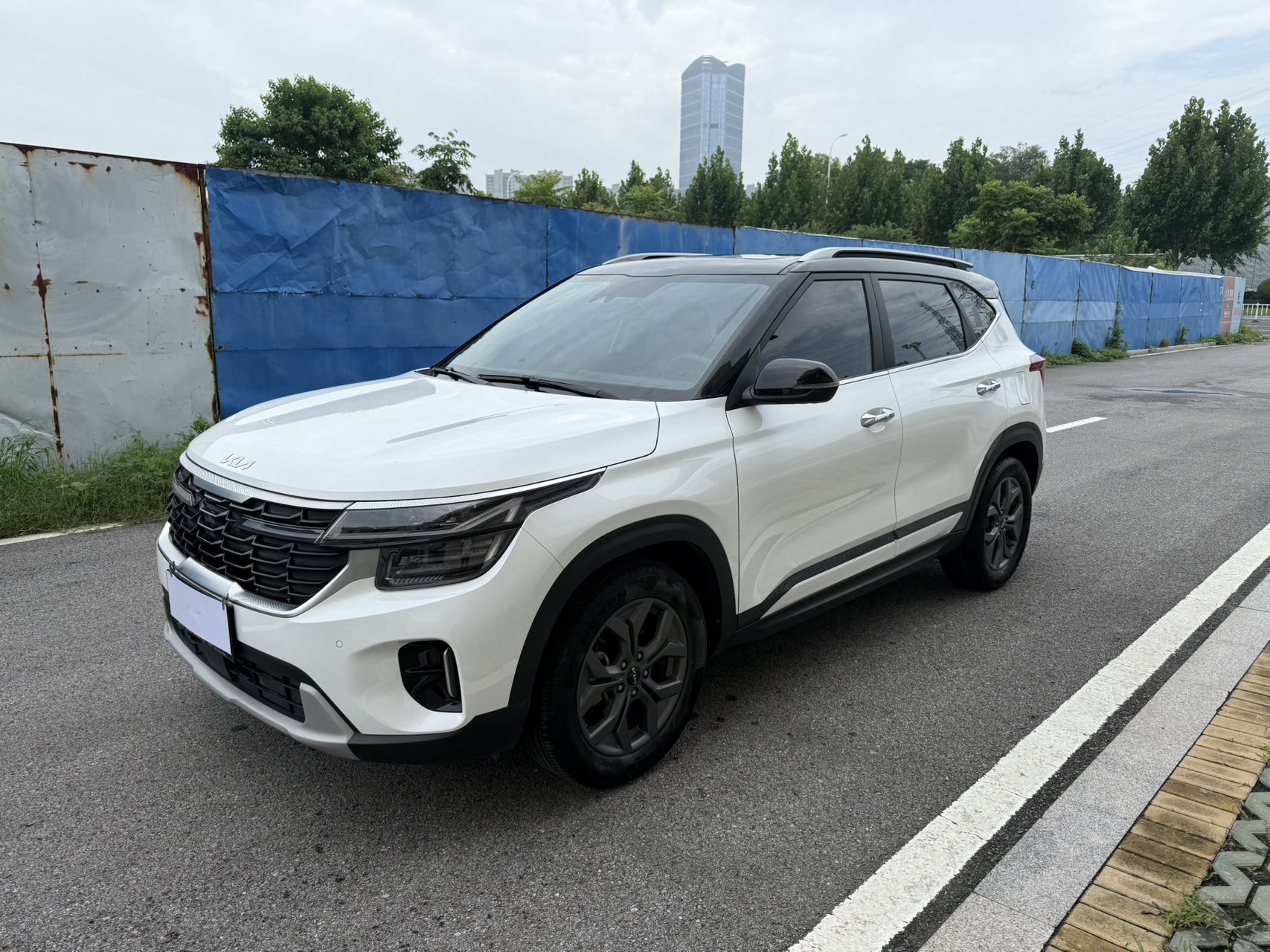 Kia Seltos 2023 Kia Seltos 2023 car image
