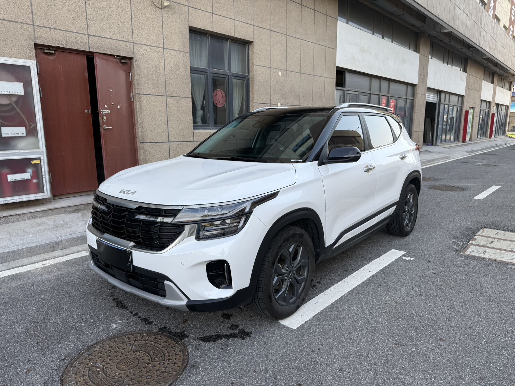 Kia Seltos 2023 Kia Seltos 2023 car image