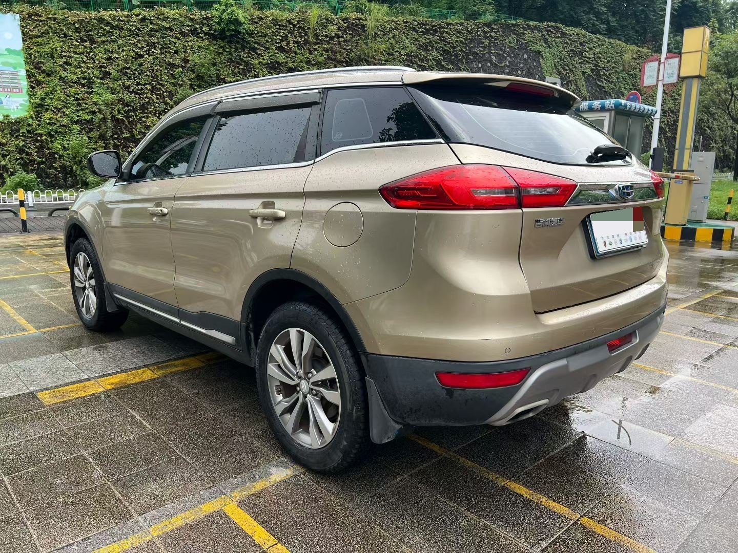 GEELY Boyue 2016 car image #7