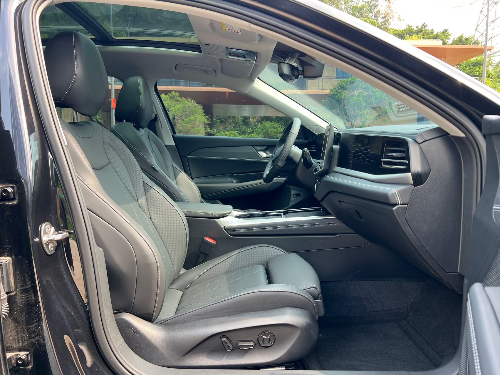 Volkswagen Passat 2025 #11 Volkswagen Passat 2025 car image #11