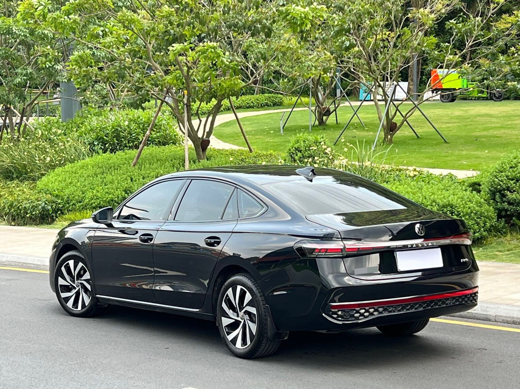 Volkswagen Passat 2025 #6 Volkswagen Passat 2025 car image #6