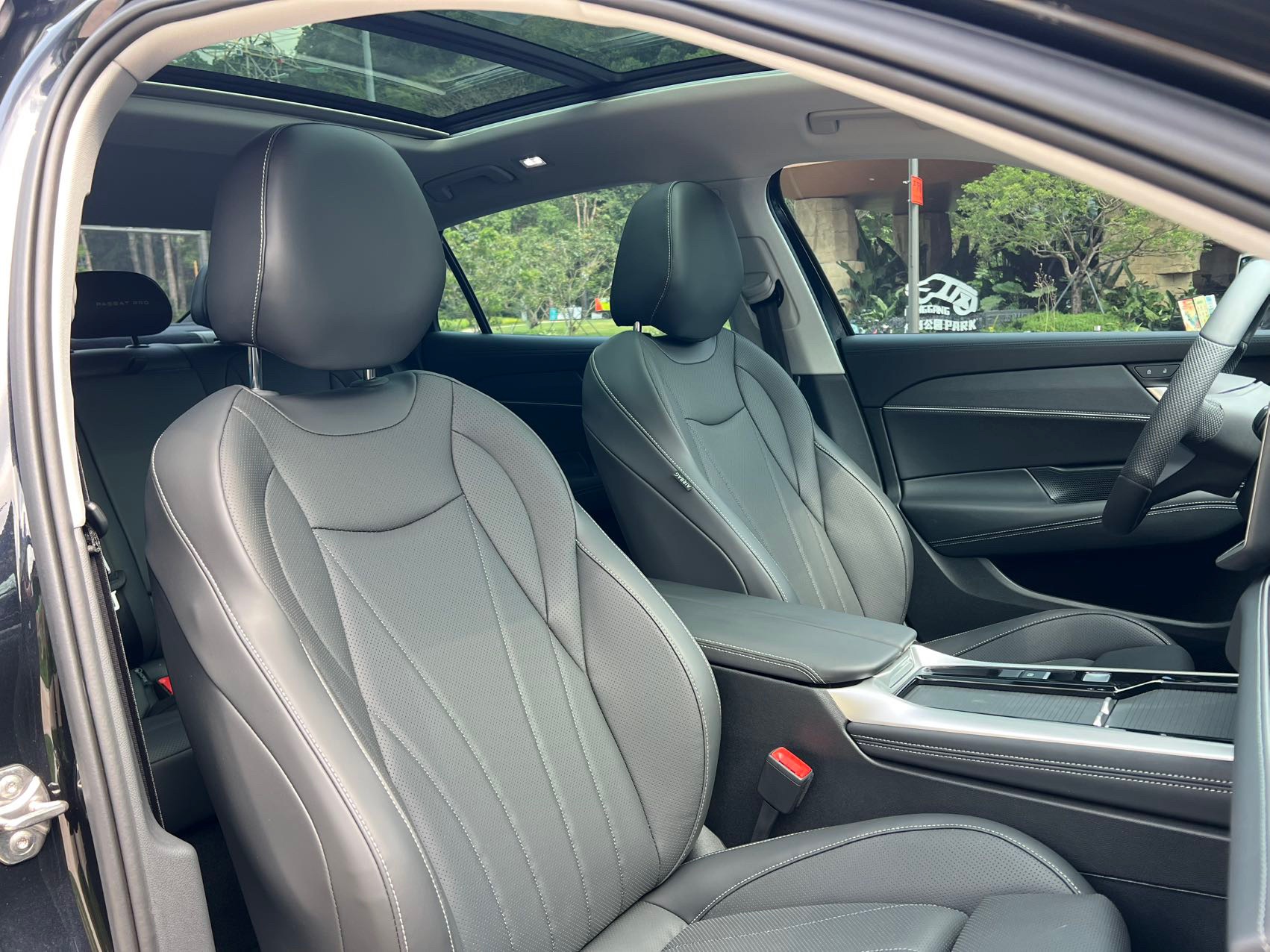 Volkswagen Passat 2025 #12 Volkswagen Passat 2025 car image #12