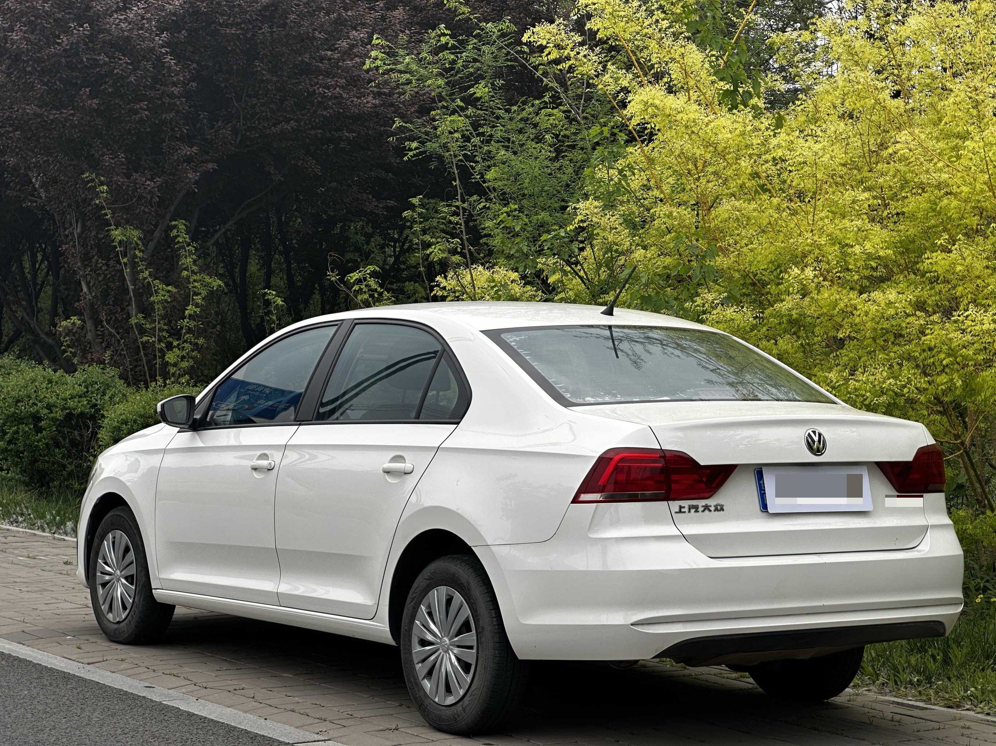 Volkswagen Santana 2023 car image #8