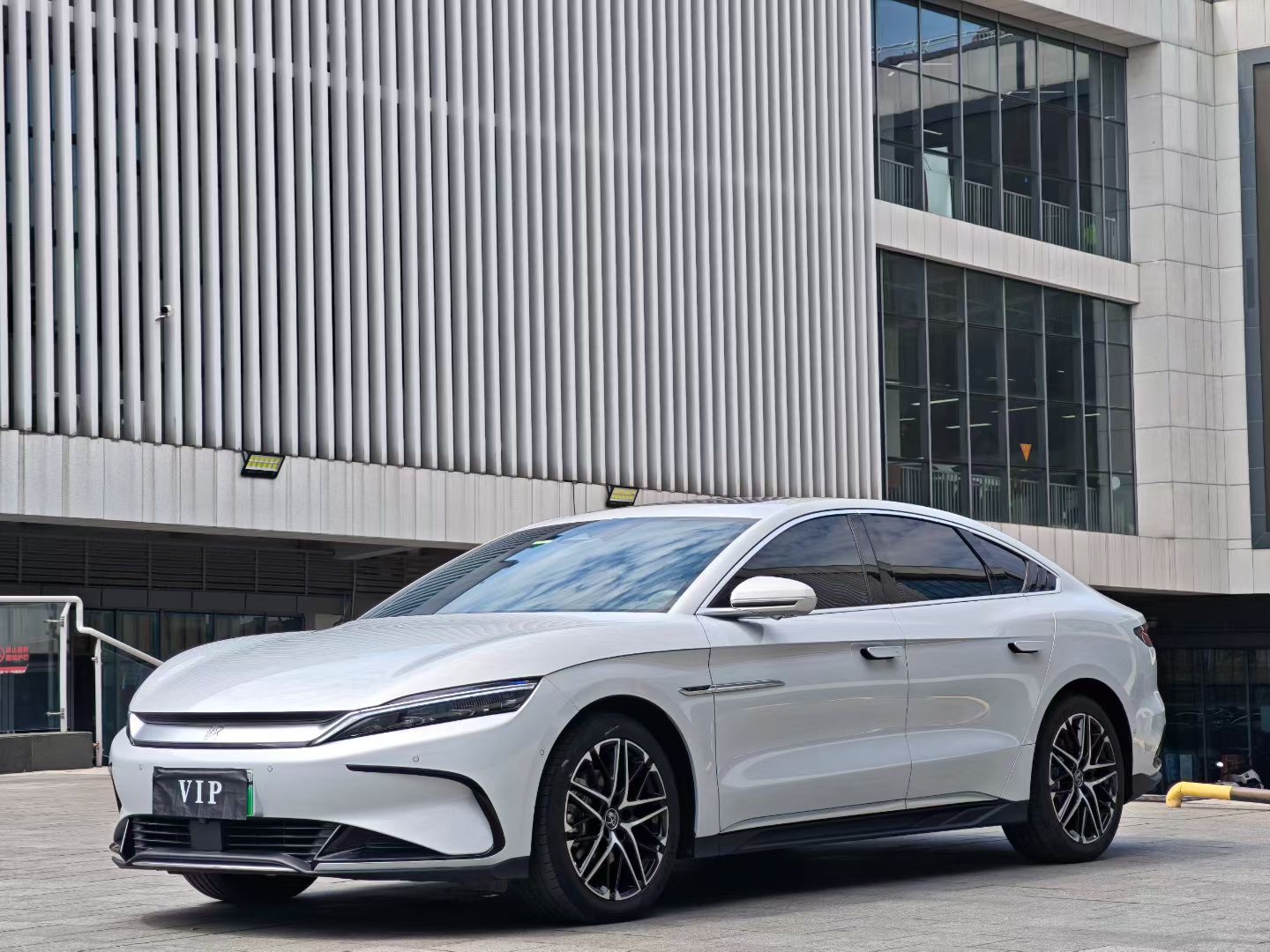 BYD Han 2025 BYD Han 2025 car image