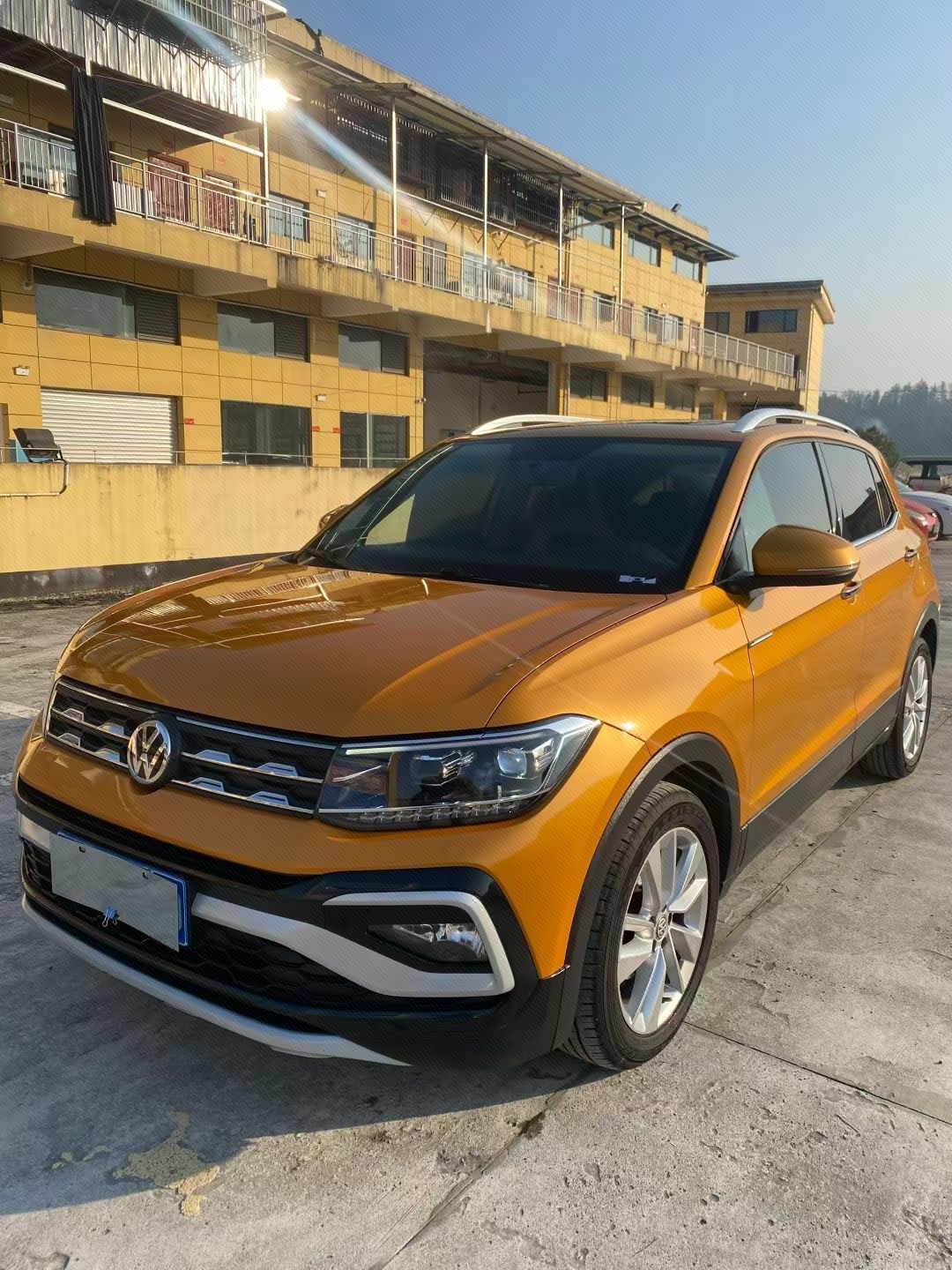 Volkswagen T-Cross 2020 Volkswagen T-Cross 2020 car image