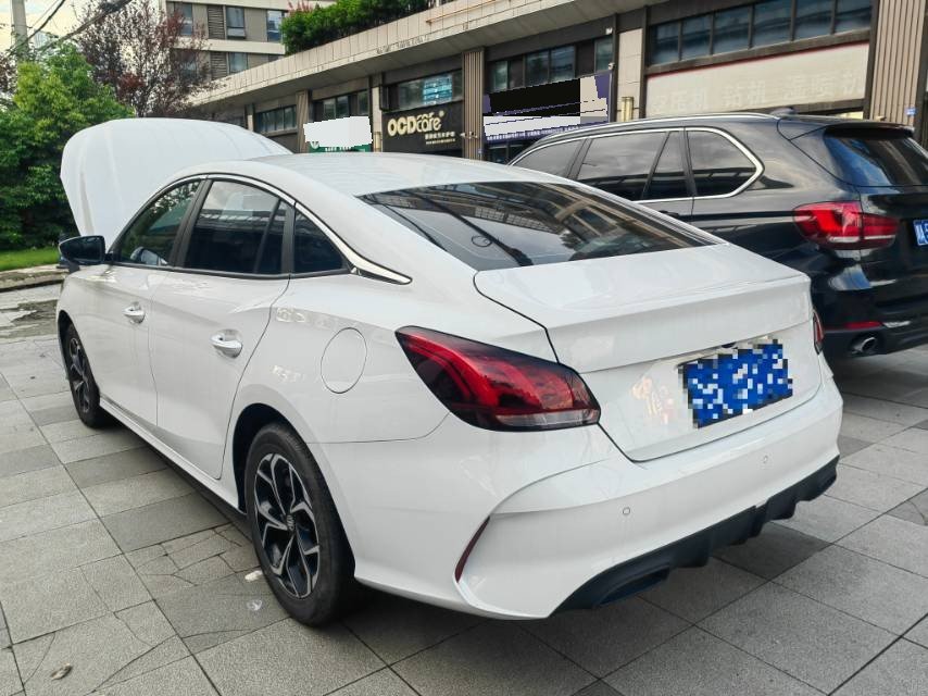 MG 5 2024 imagen de coche #4