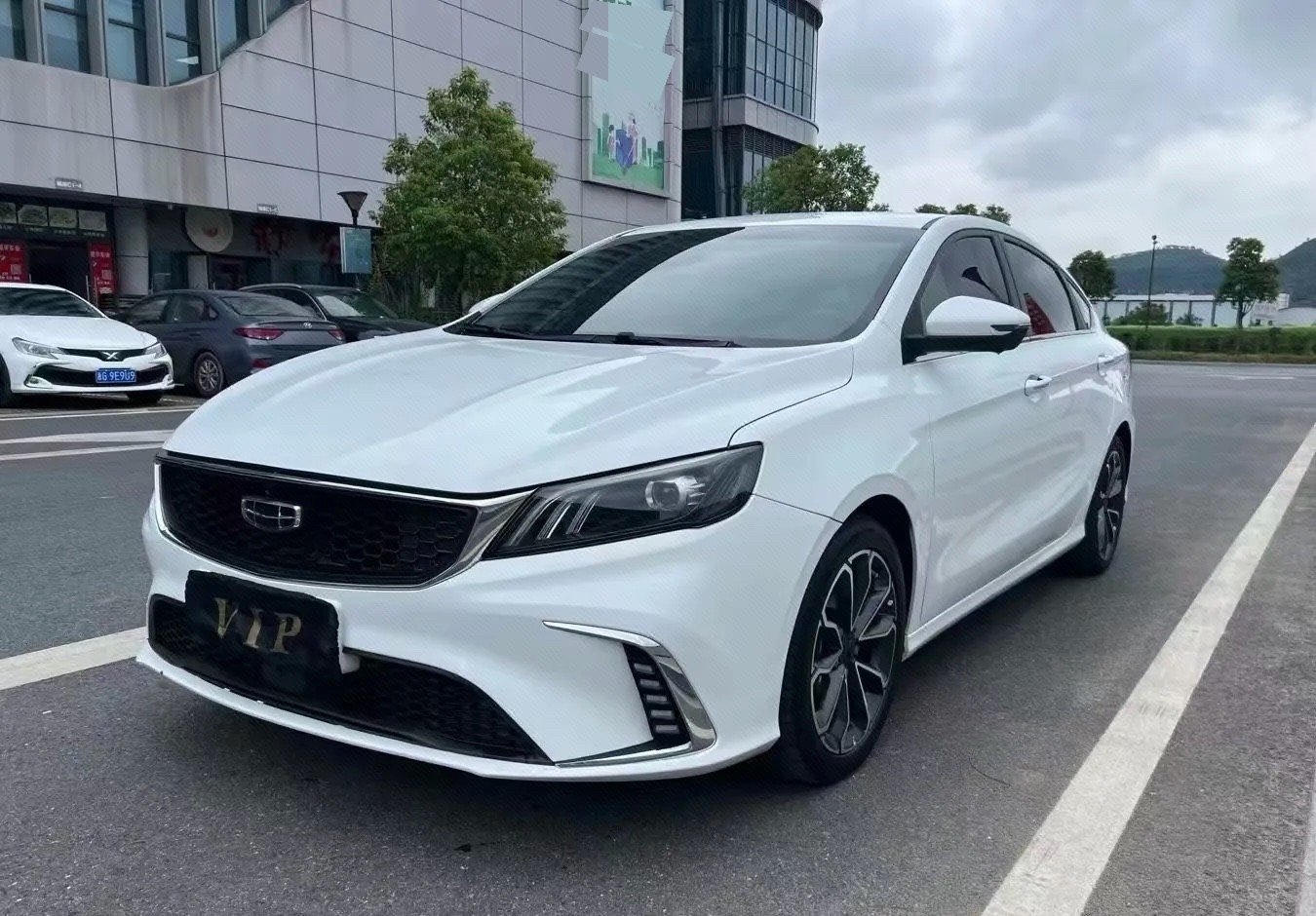 GEELY Binray 2021 GEELY Binray 2021 immagine di auto