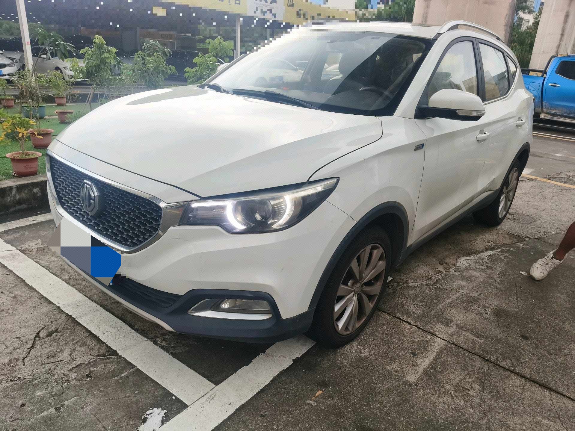 MG ZS 2017 MG ZS 2017 car image