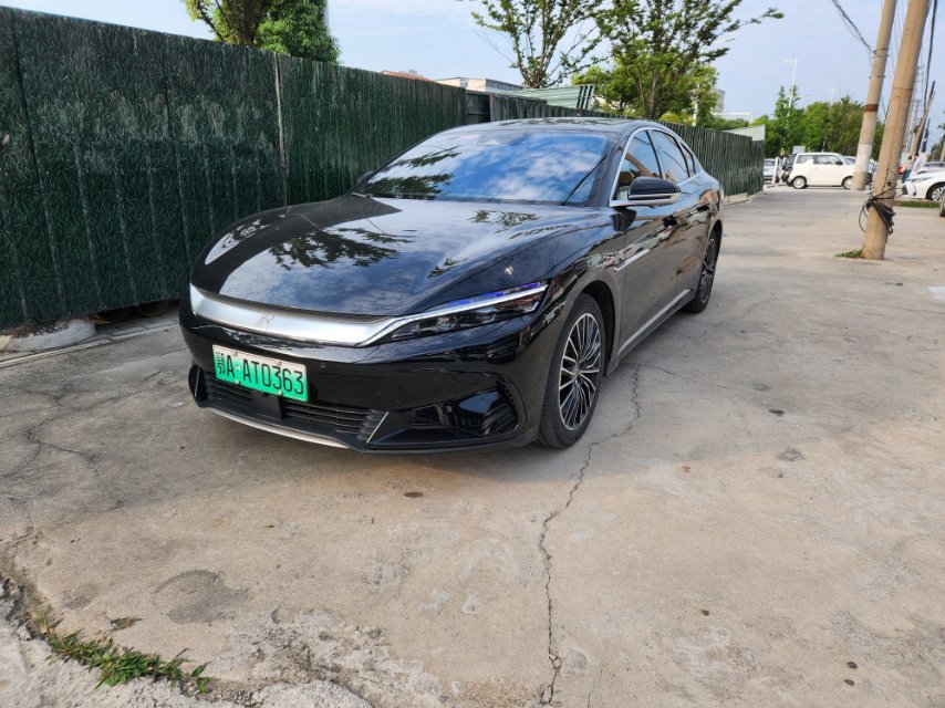 BYD Han 2024 immagine di auto 