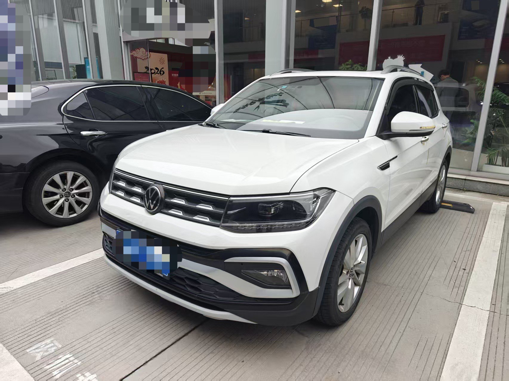 Volkswagen T-Cross 2023 car image 