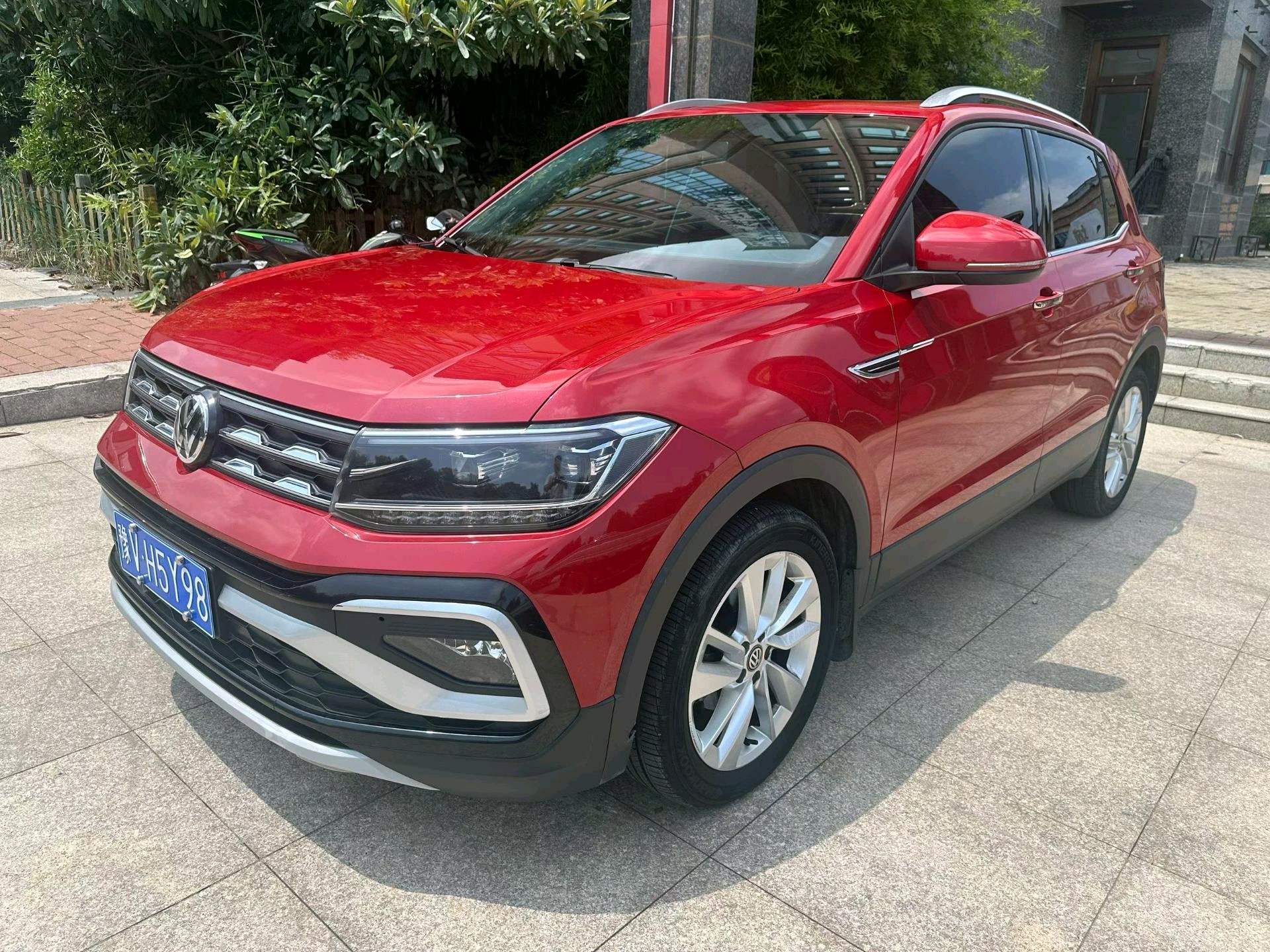 Volkswagen T-Cross 2021 Volkswagen T-Cross 2021 car image