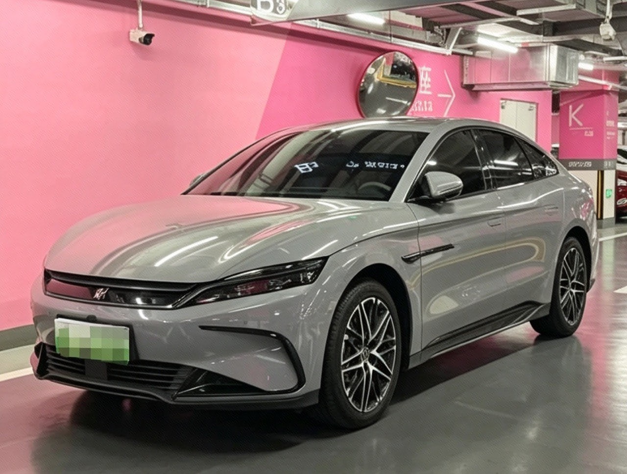 BYD Han 2025 car image 