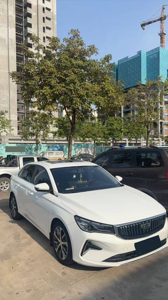 GEELY Emgrand 2023 imagen de coche #2