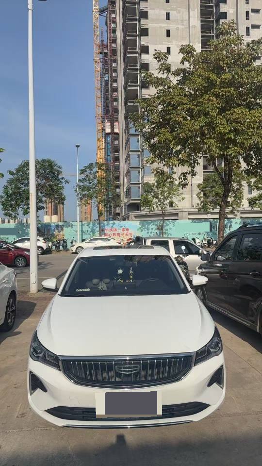 GEELY Emgrand 2023 imagen de coche #3