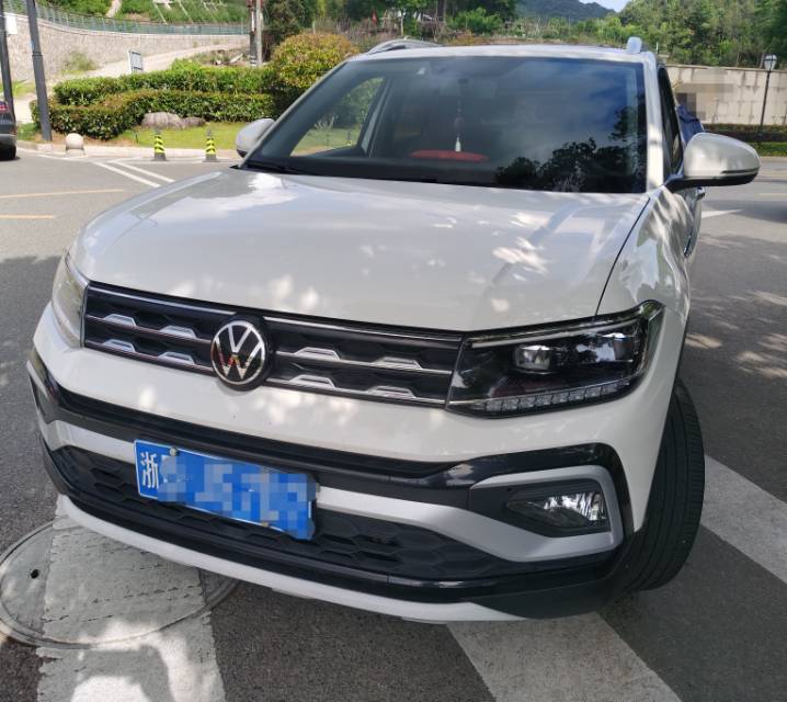 Volkswagen T-Cross 2021 car image 